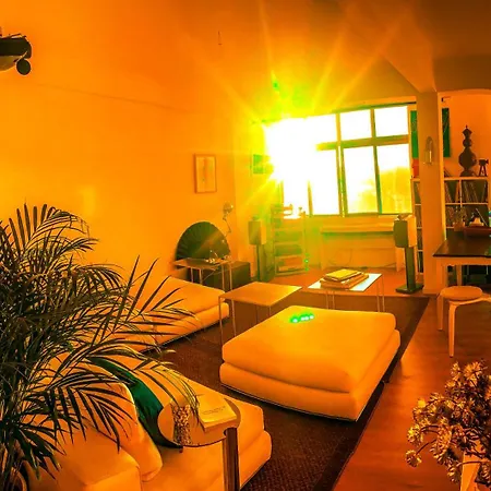 Ideally Located With Perfect Views Habitación en casa particular *