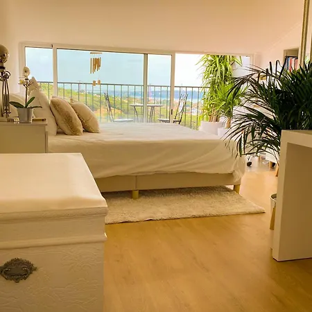 Kwatera prywatna Ideally Located With Perfect Views *