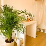 Ideally Located With Perfect Views Homestay *