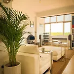 Ideally Located With Perfect Views Homestay Alges