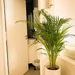 Homestay Ideally Located With Perfect Views Alges