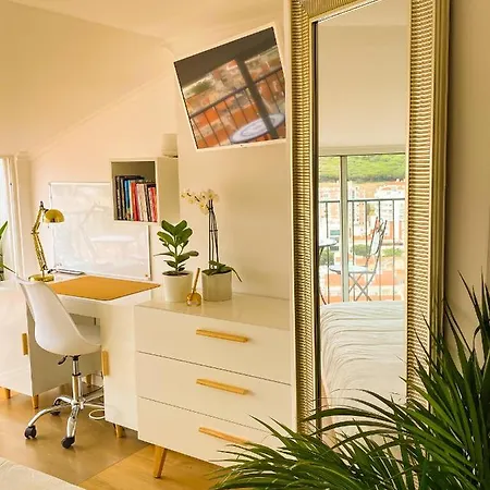 Homestay Ideally Located With Perfect Views