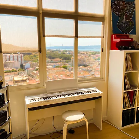 Homestay Ideally Located With Perfect Views