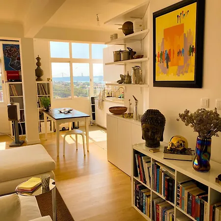 Ideally Located With Perfect Views Homestay Alges