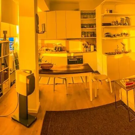 Ideally Located With Perfect Views Homestay *